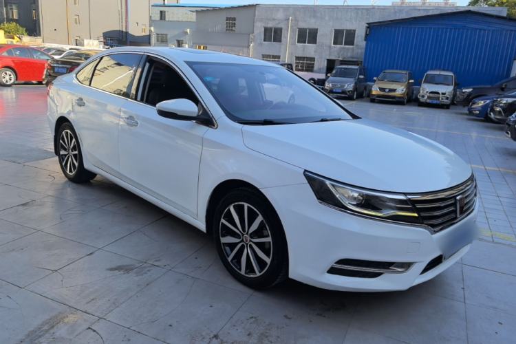 Used Roewe i6 2018 20T Automatic Flagship Edition Front Right 45 Deg