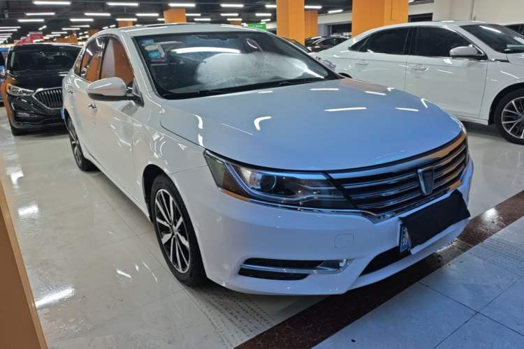 Used Roewe i6 2018 20T Automatic Flagship Edition Front Right 45 Deg