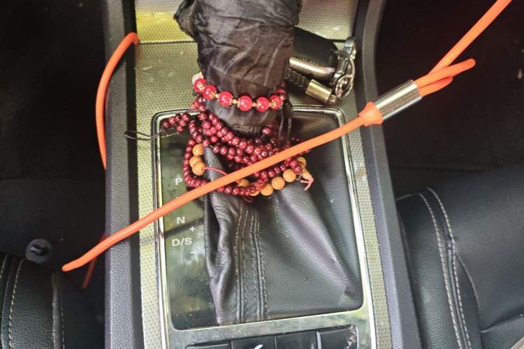 Used Roewe i6 2018 20T Automatic Flagship Edition Gear Lever