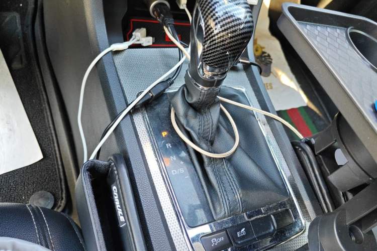 Used Roewe i6 2018 20T Automatic Flagship Edition Gear Lever
