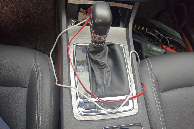 Used Roewe i6 2018 20T Automatic Internet Smart Edition Gear Lever