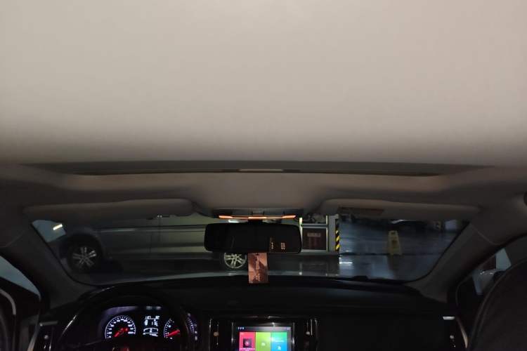 Used Roewe i6 2018 20T Automatic Flagship Edition Headliner