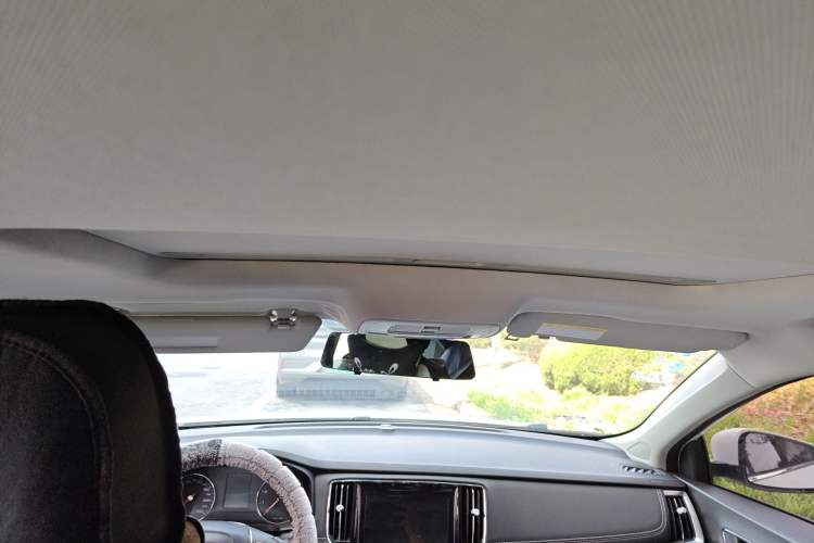 Used Roewe i6 2018 20T Automatic Flagship Edition Headliner