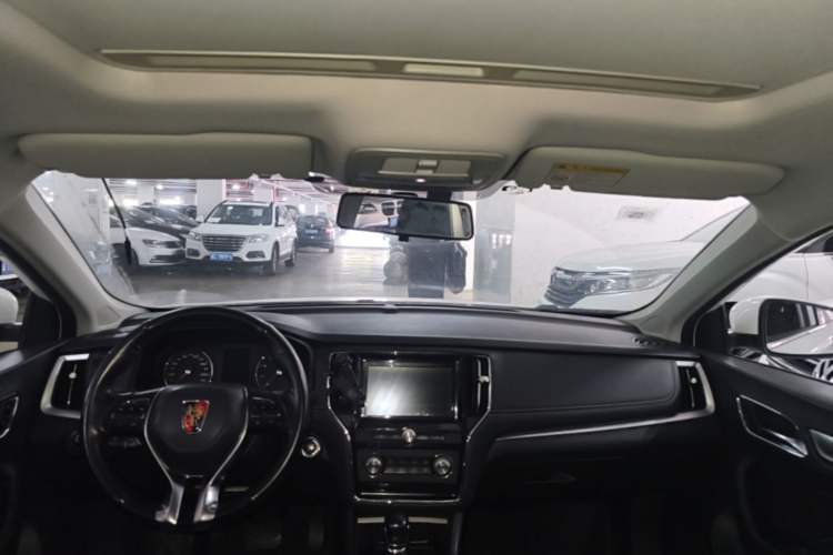 Used Roewe i6 2018 20T Automatic Flagship Edition Headliner