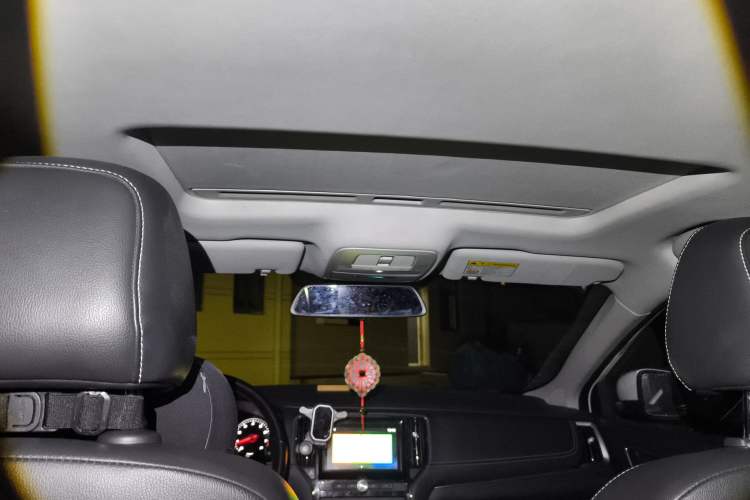Used Roewe i6 2018 20T Automatic Flagship Edition Headliner