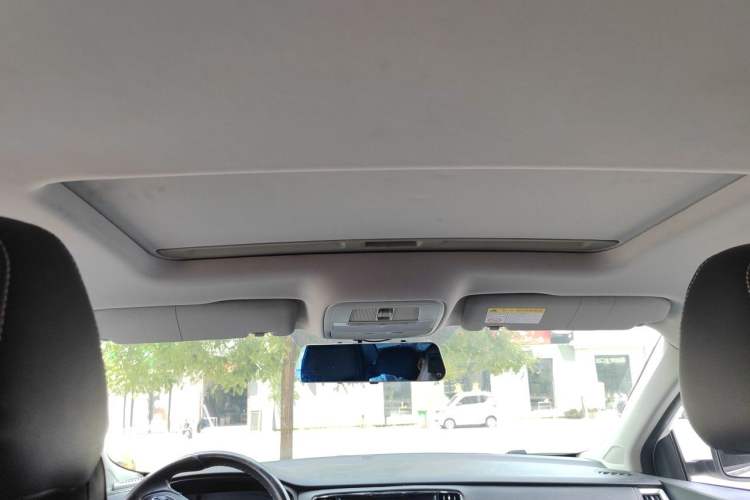 Used Roewe i6 2018 20T Automatic Flagship Edition Headliner
