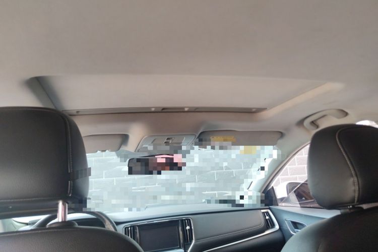 Used Roewe i6 2018 20T Manual Luxury Edition Headliner