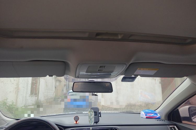 Used Roewe i6 2018 20T Automatic Internet Smart Edition Headliner