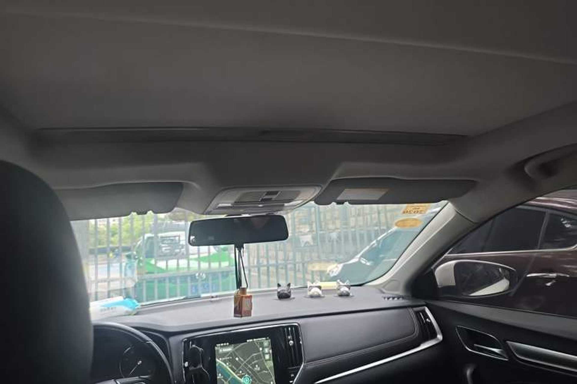 Used Roewe i6 2018 20T Automatic Internet Smart Edition Headliner