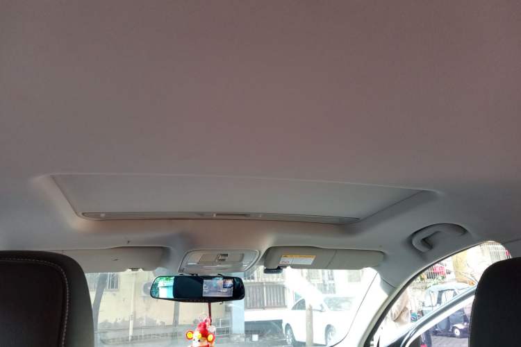 Used Roewe i6 2018 16T Automatic Flagship Edition Headliner