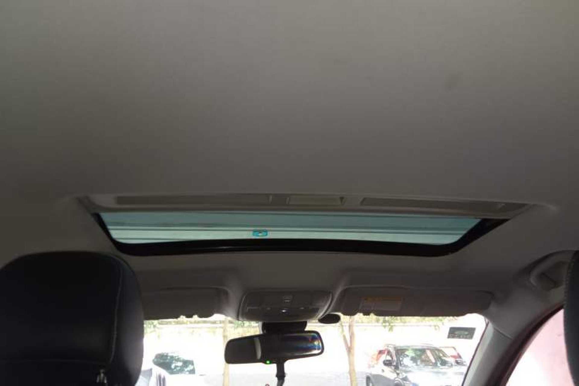 Used Roewe i6 2018 20T Automatic Internet ZhiZun Edition Headliner