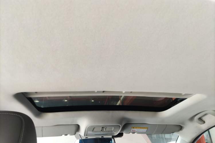 Used Roewe i6 2018 20T Automatic Flagship Edition Headliner