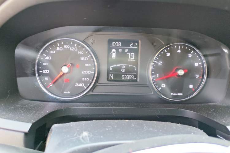 Used Roewe i6 2018 20T Automatic Internet Smart Edition Instrument Cluster