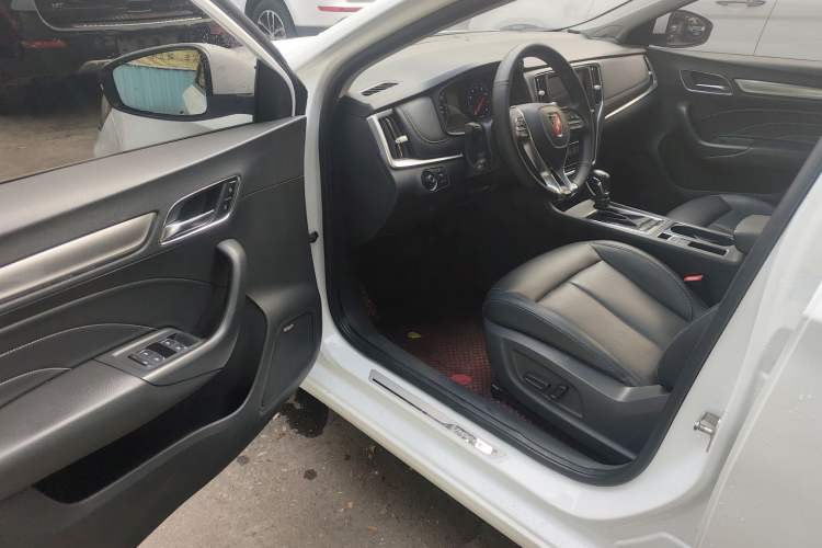 Used Roewe i6 2018 20T Automatic Flagship Edition Interior 3
