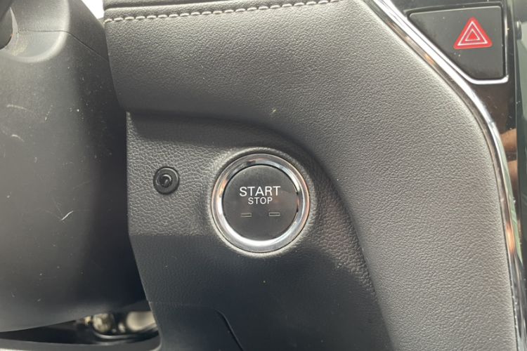 Used Roewe i6 2018 20T Automatic Internet Smart Edition Interior 4