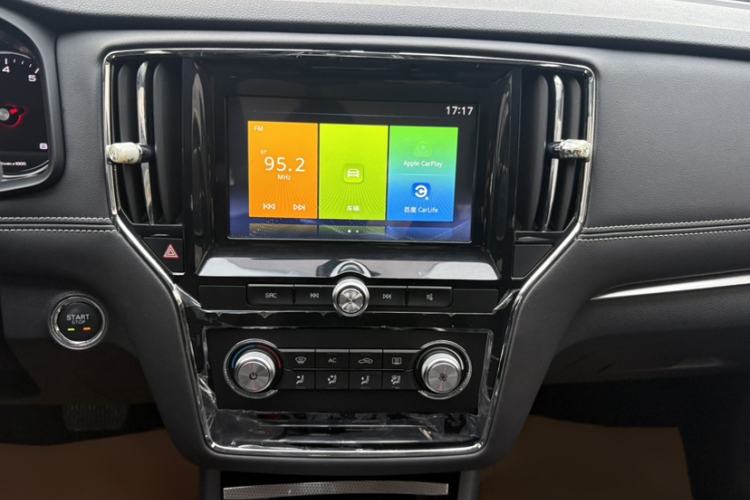 Used Roewe i6 2018 20T Automatic Flagship Edition Interior 7