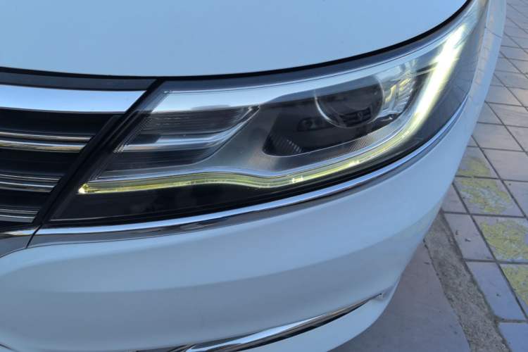 Used Roewe i6 2018 20T Automatic Flagship Edition Left Front Headlight