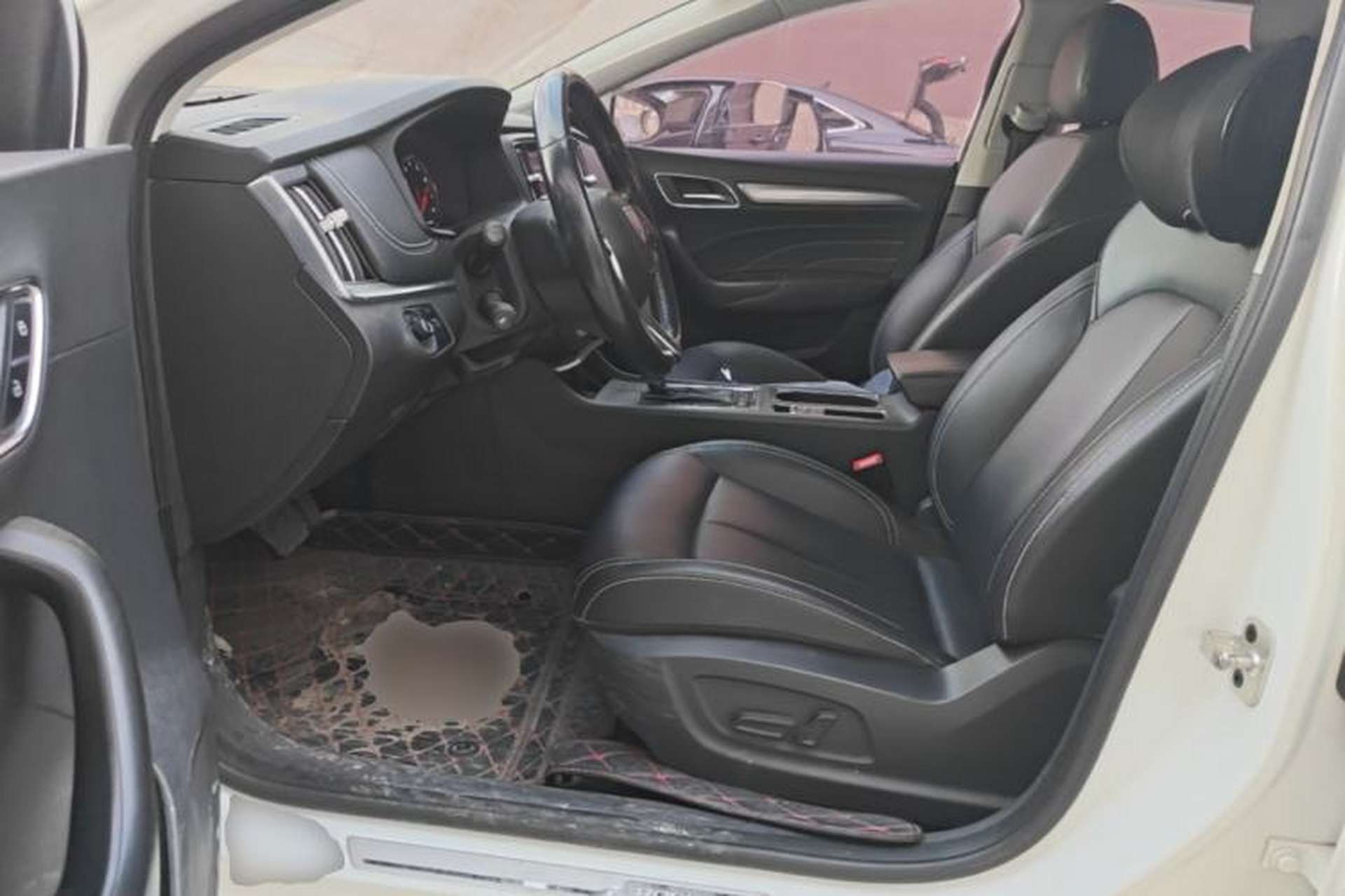 Used Roewe i6 2018 16T Automatic Internet Smart Edition Left Front Seat