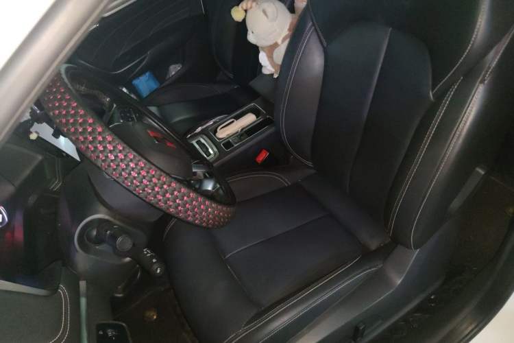 Used Roewe i6 2018 20T Automatic Internet Smart Edition Left Front Seat