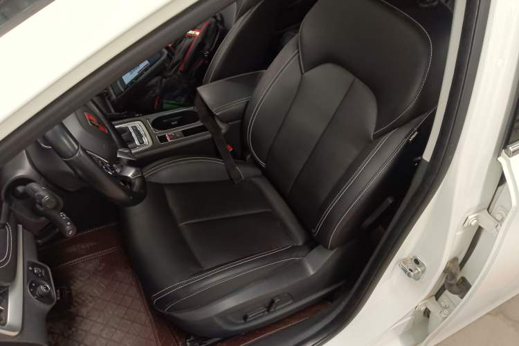 Used Roewe i6 2018 20T Automatic Flagship Edition Left Front Seat