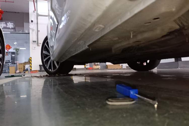 Used Roewe i6 2018 20T Automatic Internet Smart Edition Left Side Sill