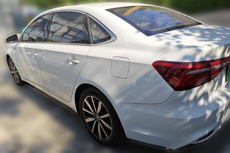Used Roewe i6 2018 20T Automatic Flagship Edition Rear Left 45 Deg