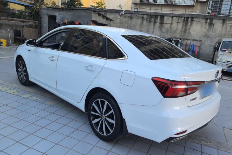 Used Roewe i6 2018 20T Automatic Flagship Edition Rear Left 45 Deg