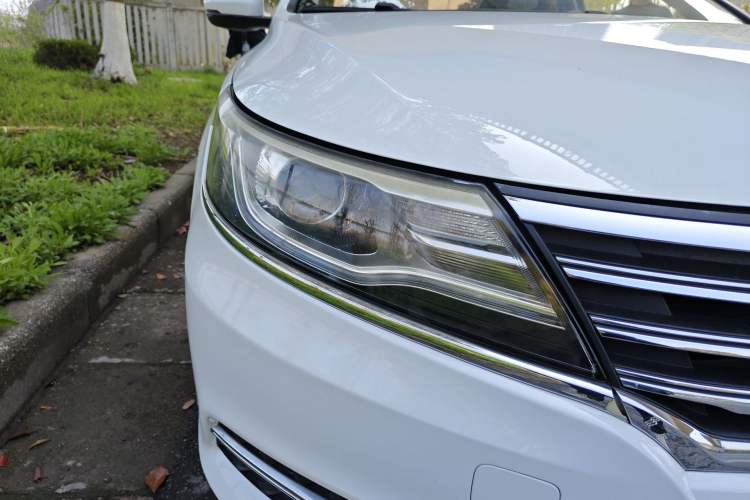 Used Roewe i6 2018 20T Automatic Flagship Edition Right Front Headlight