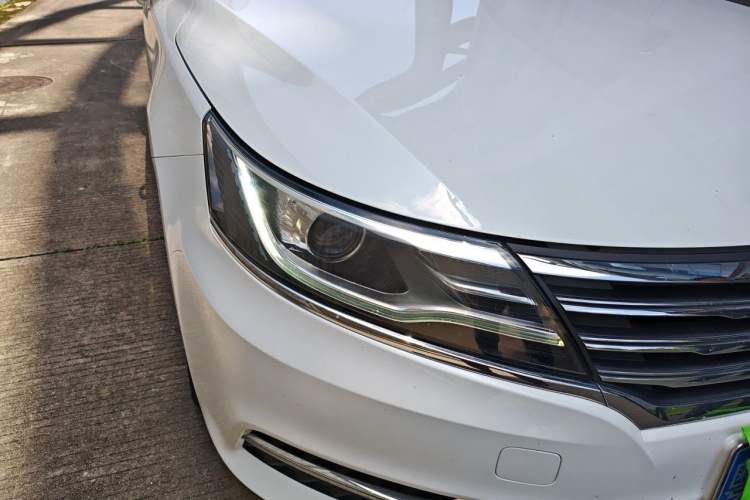 Used Roewe i6 2018 20T Automatic Flagship Edition Right Front Headlight