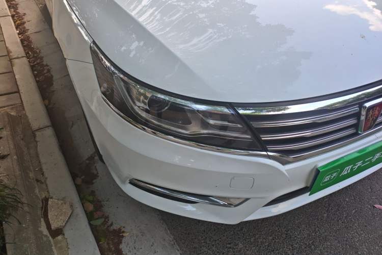 Used Roewe i6 2018 20T Automatic Flagship Edition Right Front Headlight
