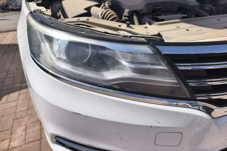 Used Roewe i6 2018 20T Automatic Flagship Edition Right Front Headlight