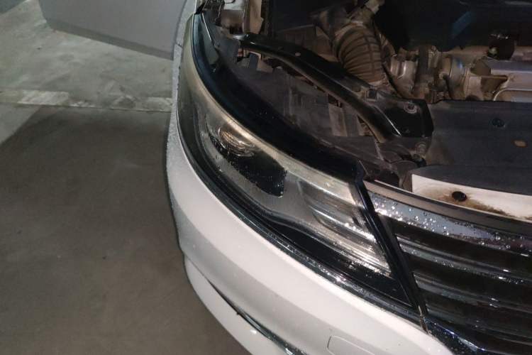 Used Roewe i6 2018 20T Automatic Internet Smart Edition Right Front Headlight
