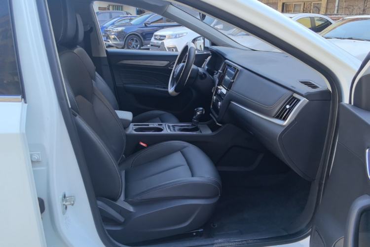 Used Roewe i6 2018 20T Automatic Flagship Edition Right Front Seat