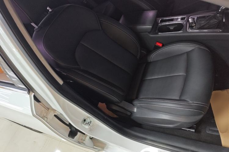 Used Roewe i6 2018 20T Automatic Flagship Edition Right Front Seat