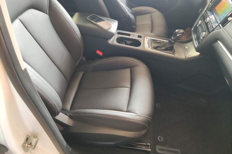 Used Roewe i6 2018 20T Automatic Flagship Edition Right Front Seat