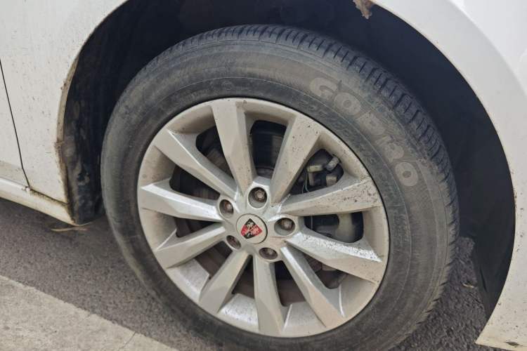 Used Roewe i6 2018 20T Manual Luxury Edition Right Front Wheel Hub