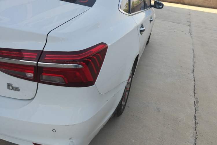 Used Roewe i6 2018 16T Automatic Internet Smart Edition Right Rear Taillight