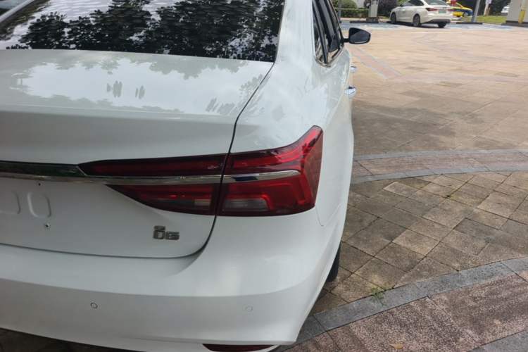 Used Roewe i6 2018 20T Automatic Flagship Edition Right Rear Taillight