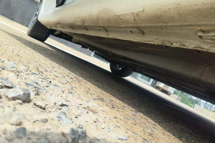 Used Roewe i6 2018 20T Automatic Flagship Edition Right Side Sill