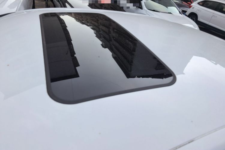 Used Roewe i6 2018 20T Automatic Internet Smart Edition Roof
