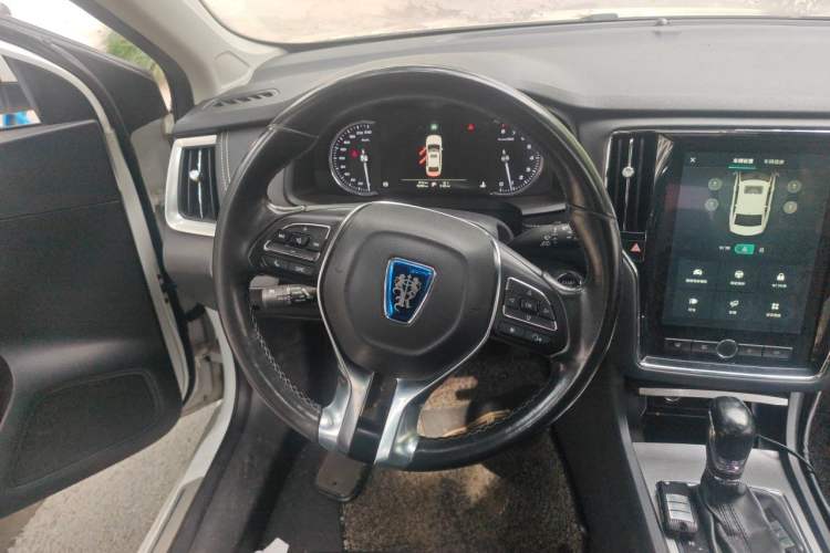 Used Roewe i6 2018 20T Automatic Internet ZhiZun Edition Steering Wheel