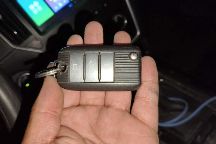 Used Roewe i6 2018 20T Automatic Internet ZhiZun Edition Vehicle Key