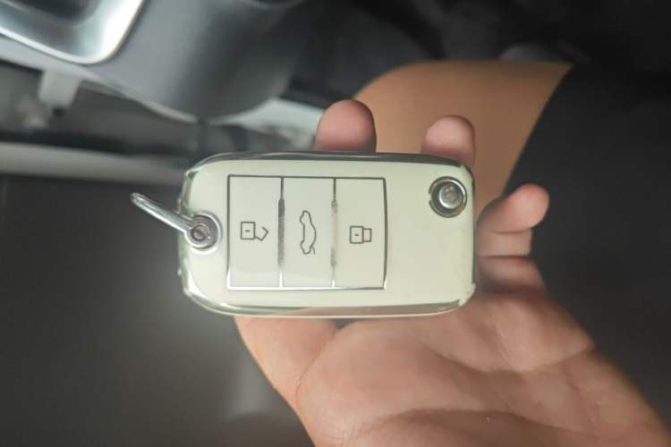 Used Roewe i6 2018 20T Automatic Internet ZhiZun Edition Vehicle Key