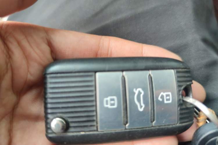 Used Roewe i6 2018 20T Manual Luxury Edition Vehicle Key