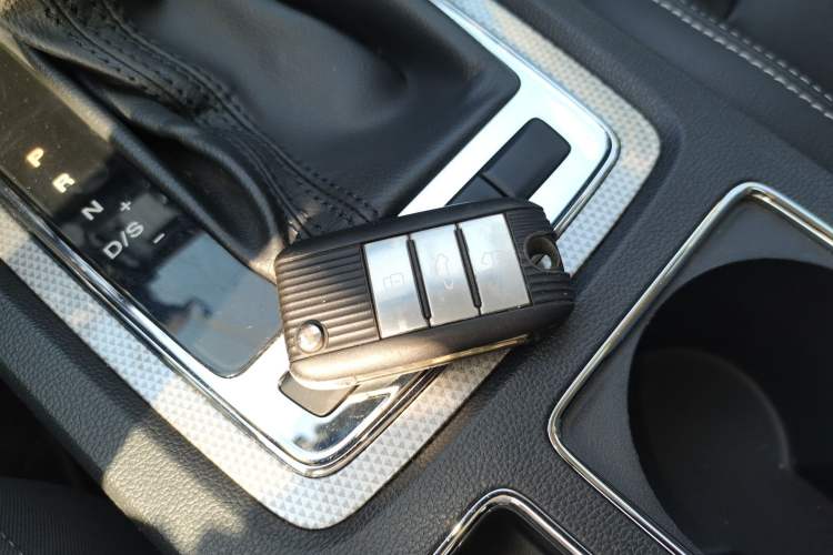 Used Roewe i6 2018 20T Automatic Flagship Edition Vehicle Key