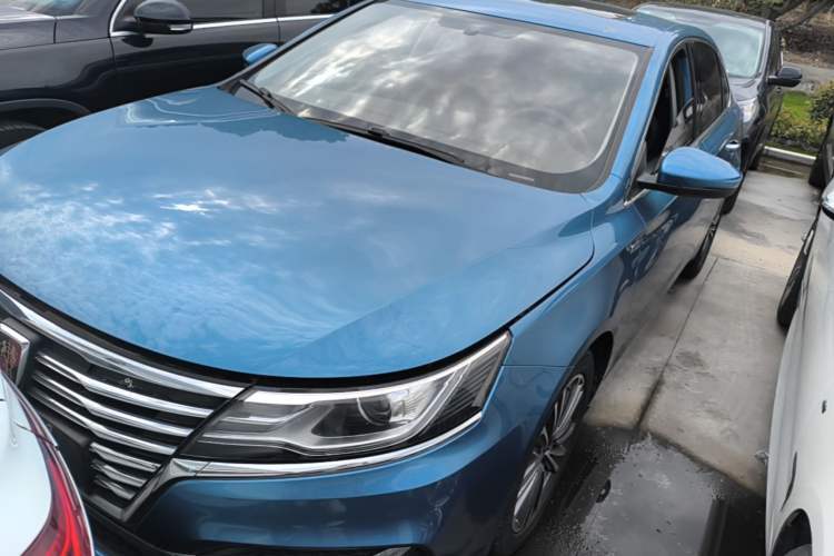 Used Roewe i6 2019 PLUS 20T TST 4G Connected Flagship Superb Edition Guazi used car, China used car export, Used car for sale, Used cars, Cheapest cars for sale