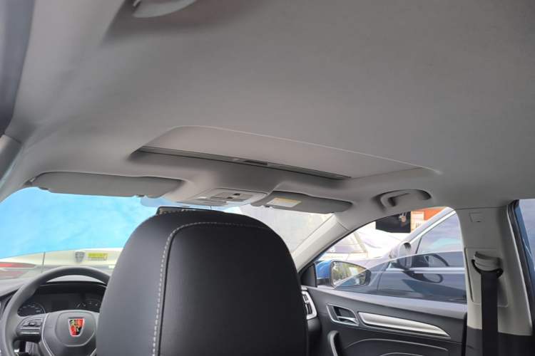 Used Roewe i6 2019 PLUS 20T TST 4G Connected Flagship Superb Edition Headliner
