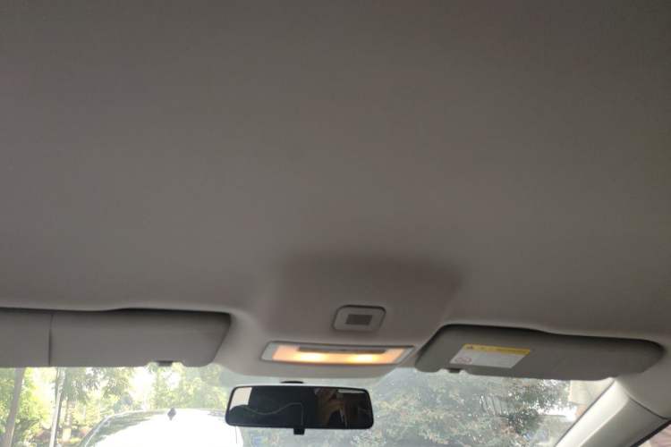Used Roewe i6 2019 PLUS 1.6L CVT 4G Connected Luxury Deluxe Edition Headliner