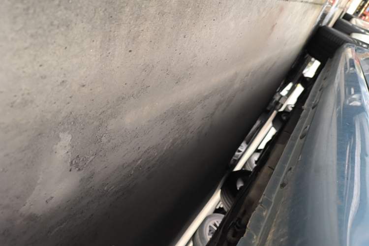 Used Roewe i6 2019 PLUS 20T TST 4G Connected Flagship Superb Edition Left Side Sill