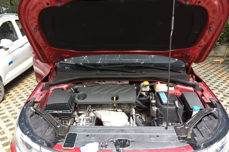 Used Roewe i6 2019 PLUS 1.6L CVT 4G Connected Luxury Deluxe Edition Engine Bay